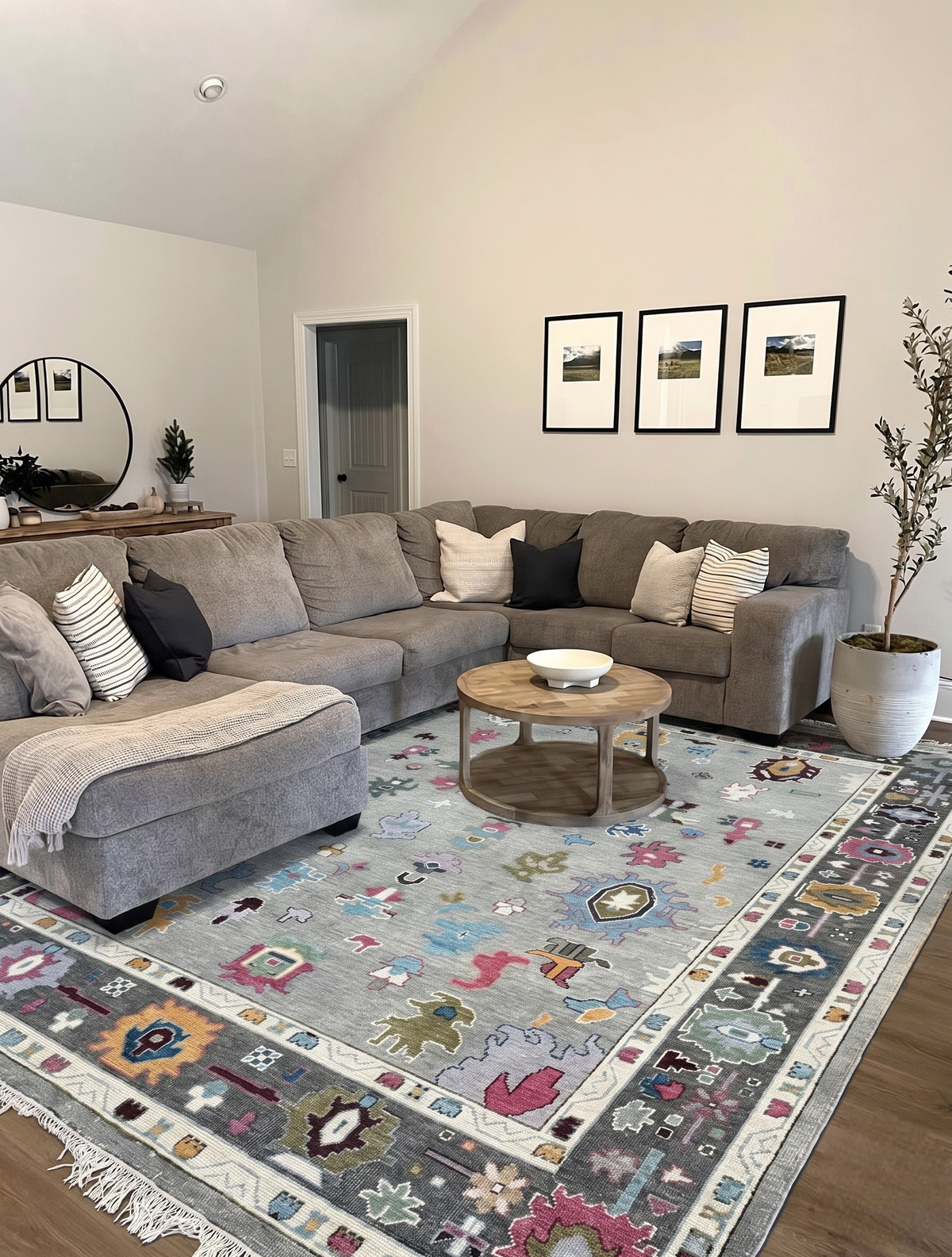 ASHFORD MEADOW Hand Knotted Modern Oushak Wool Rug For Living Room