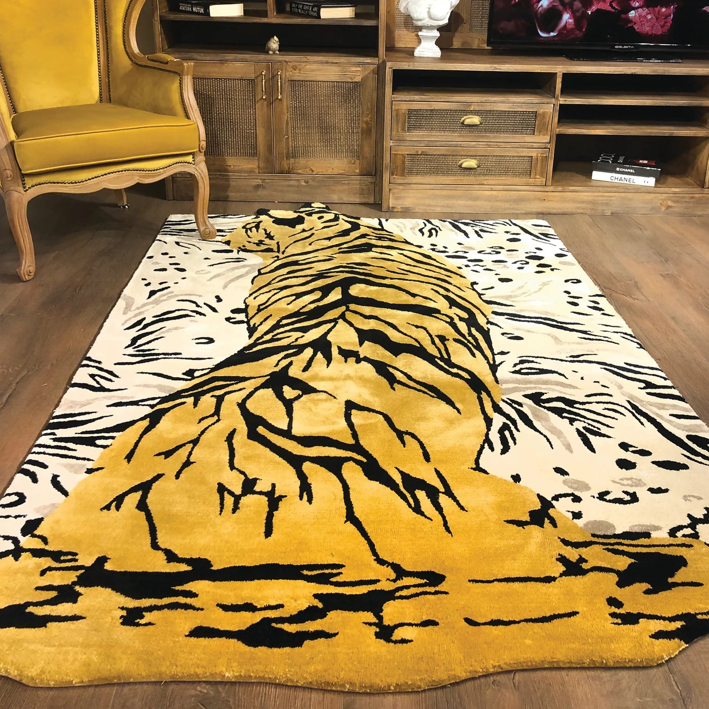 Handmade Custom Tiger Bespoke Tufted Rugs -Bisha Rugs 002