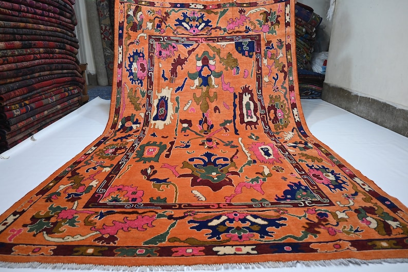 The Montclair Vintage Oushak Rug