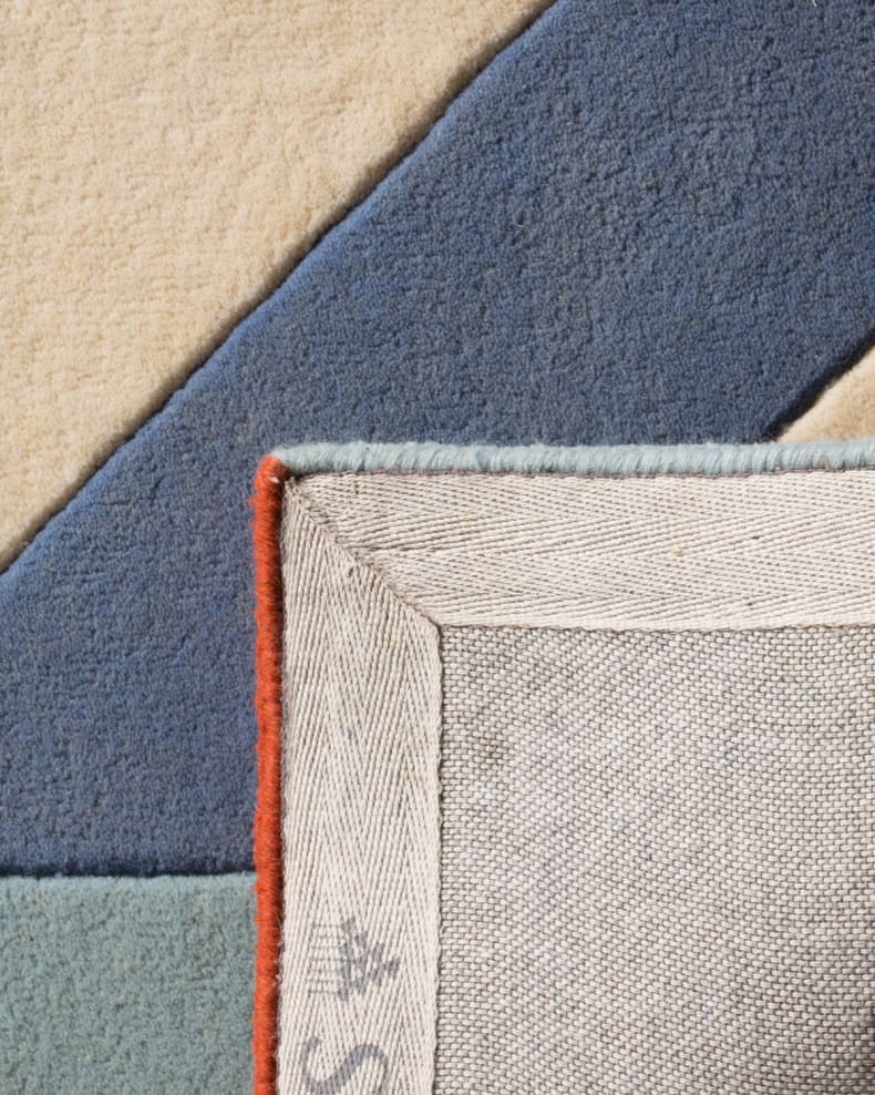 Multicolor Modern Hand Tufted Carpet