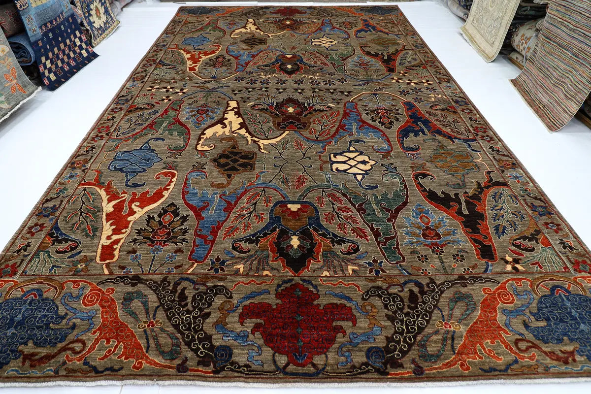 The Obsidian Heritage Rug – Transitional Sultanabad in Smoke & Rust