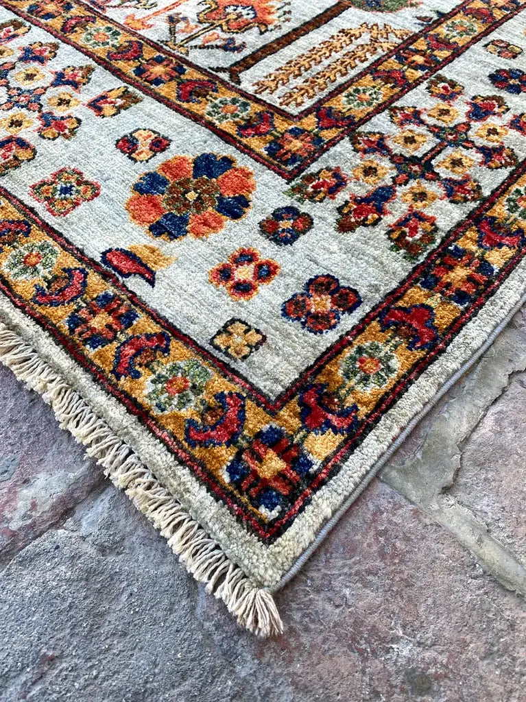 Bakshaish Design Persian Rug