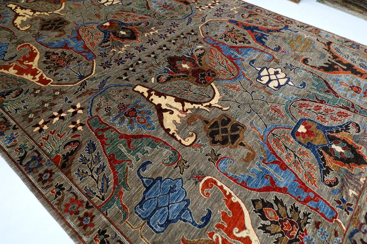The Obsidian Heritage Rug – Transitional Sultanabad in Smoke & Rust