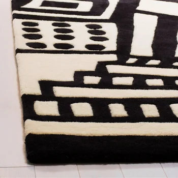 Ivory and Black Color Geomatrical Design Area Rug-bisha-rugs