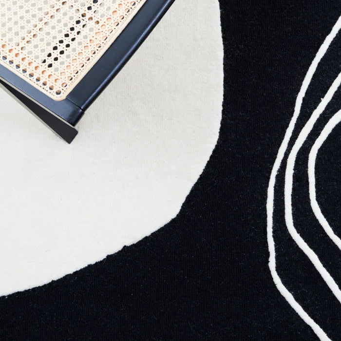 Black and White Contemporary Hand Tufted Rug