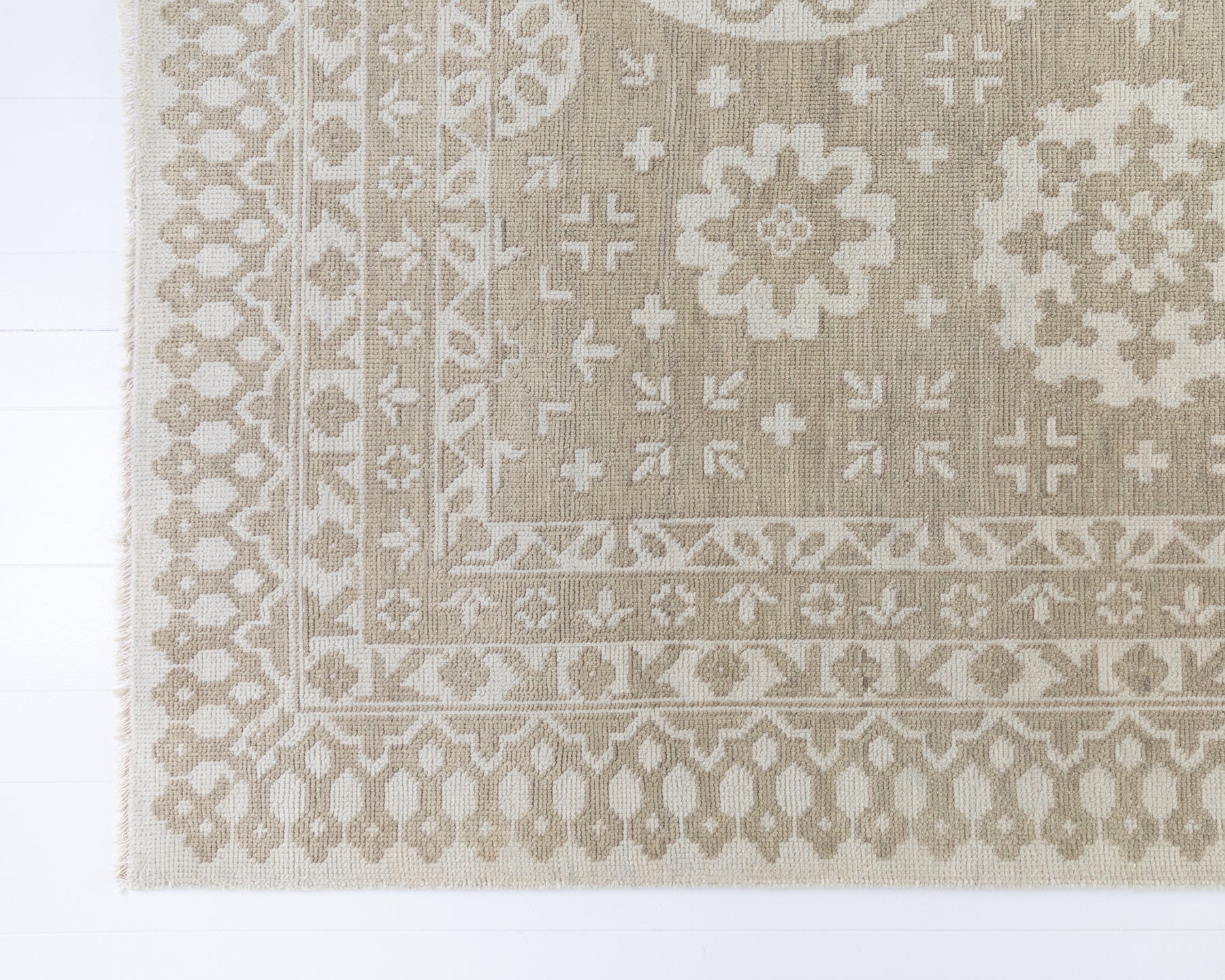CLEO Hand Knotted Rug