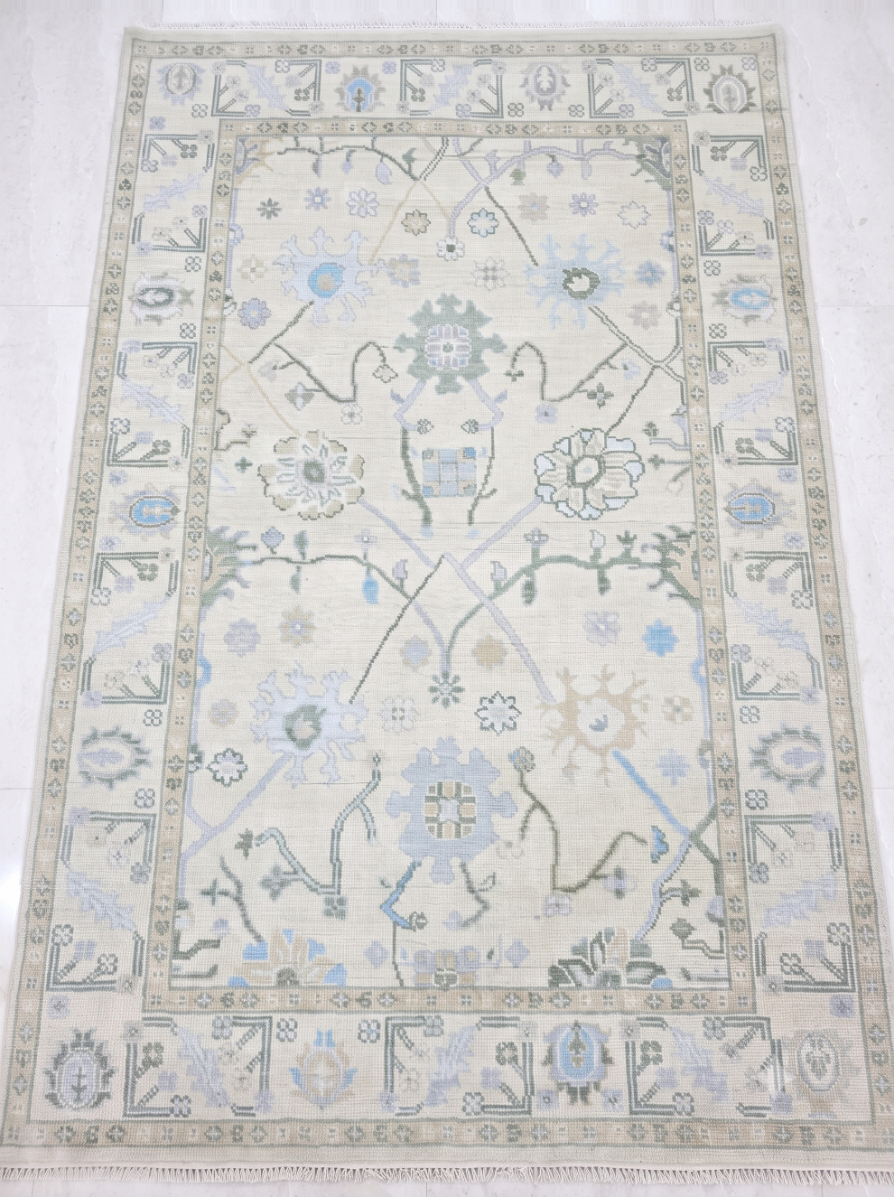 VARSAILLES Oushak Style Hand Knotted Rug