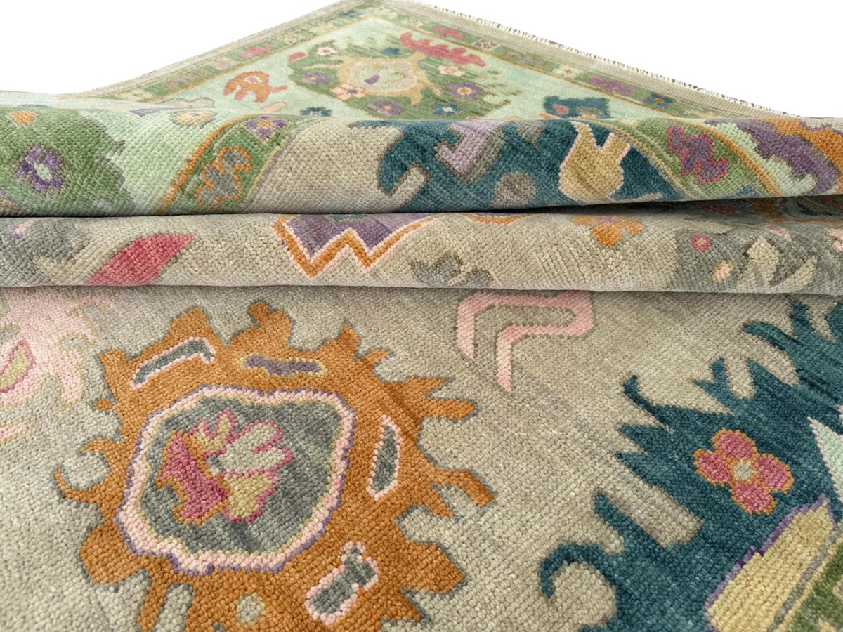 VANTARA Oushak Style Hand Knotted Rug