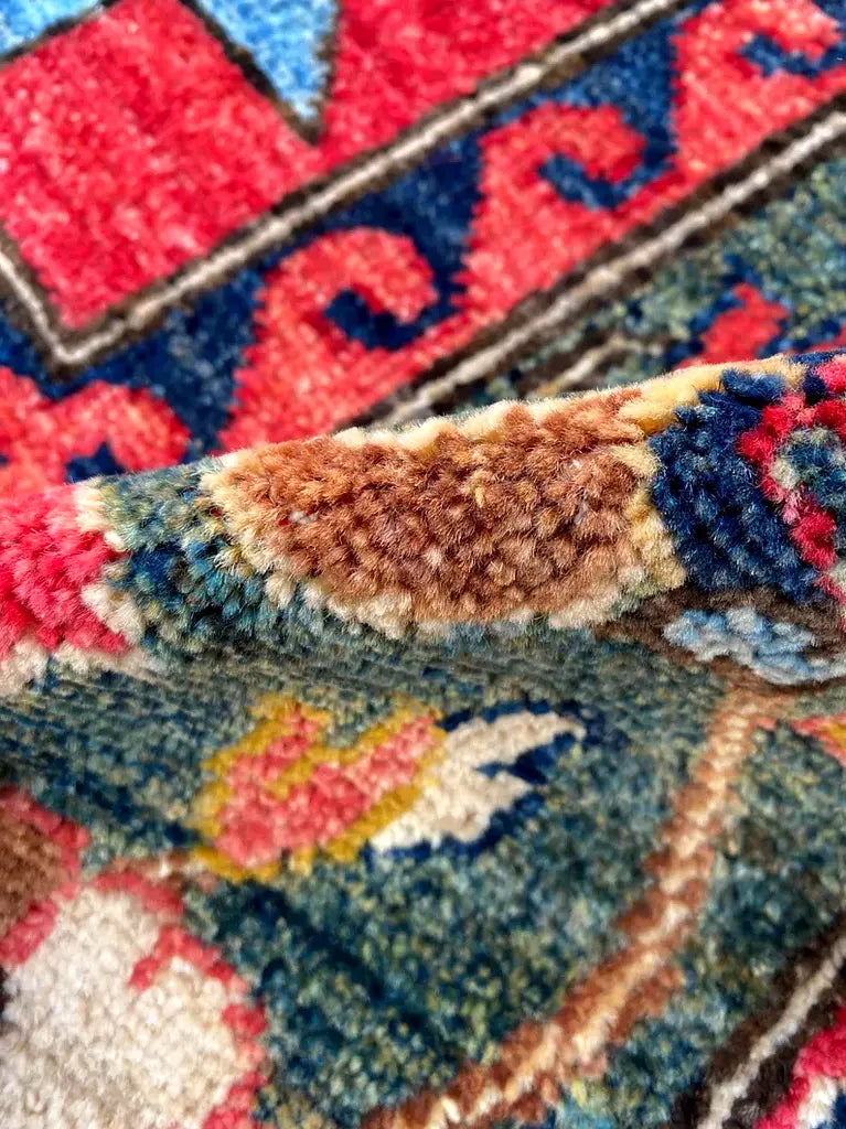 Qashqai Design Persian Rug