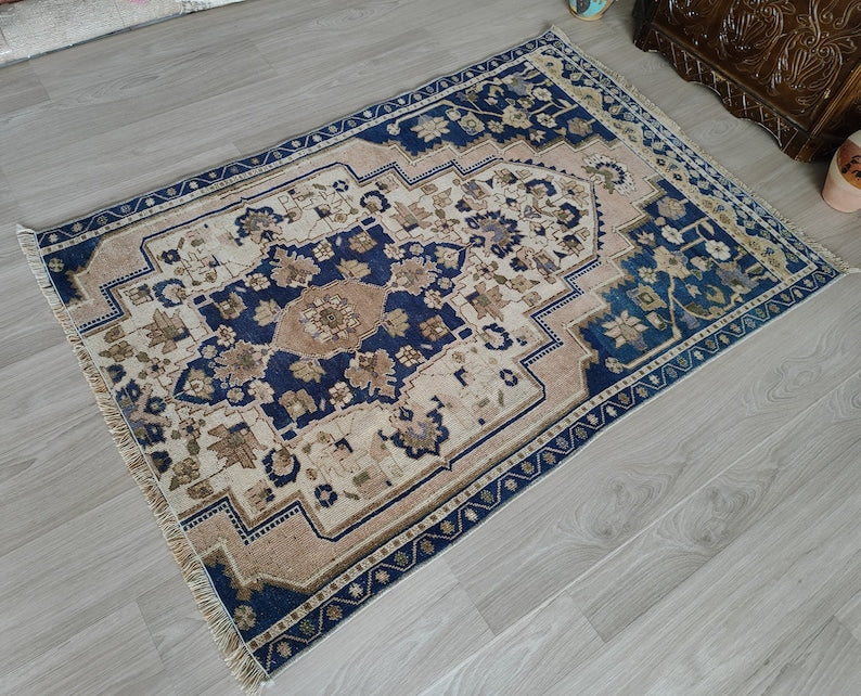 Classic Persian Modern Designer Soft Oushak Wool Area Rug