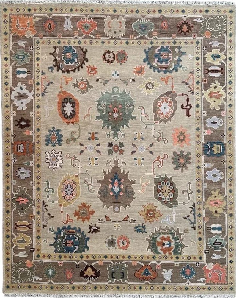 Hand-Knotted Wool Oushak Rug - Grey Turkish Antique Style