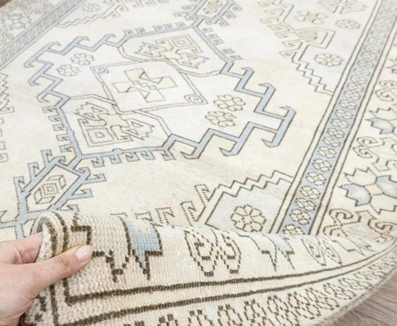 Doveshire Hand-Knotted Oushak Area Rug
