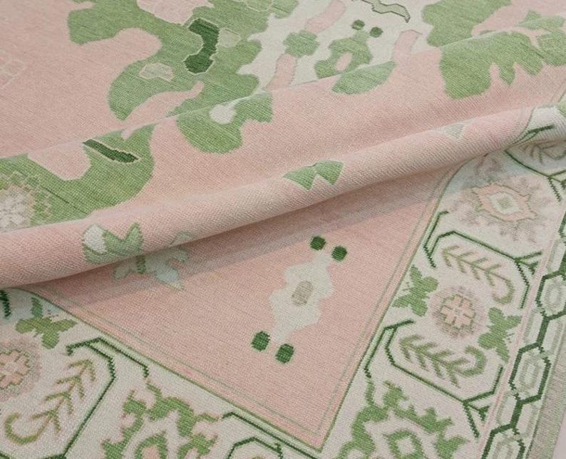 ALVERON Oushak Wool Area Rug - Muted Pink & Brown Vintage Rug