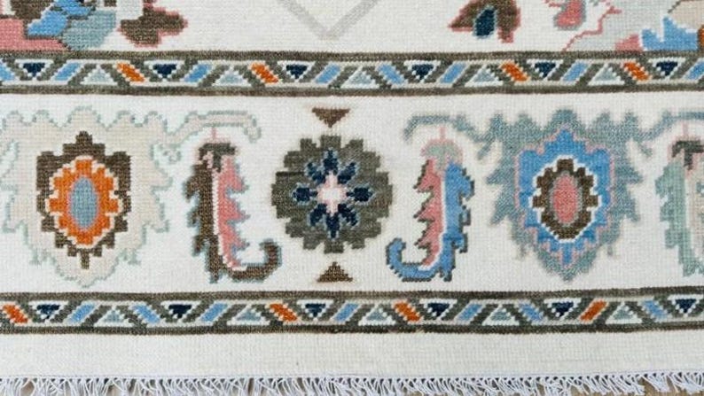 CAMBERTON Hand-Knotted Ivory Oushak Rug - Pastel Floral Wool Carpet