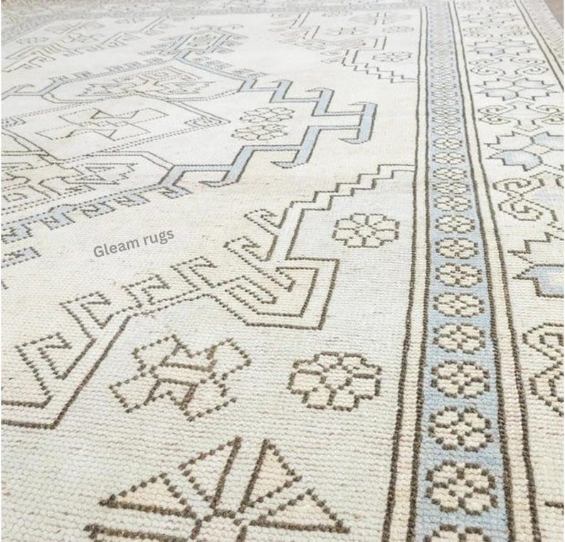 Doveshire Hand-Knotted Oushak Area Rug