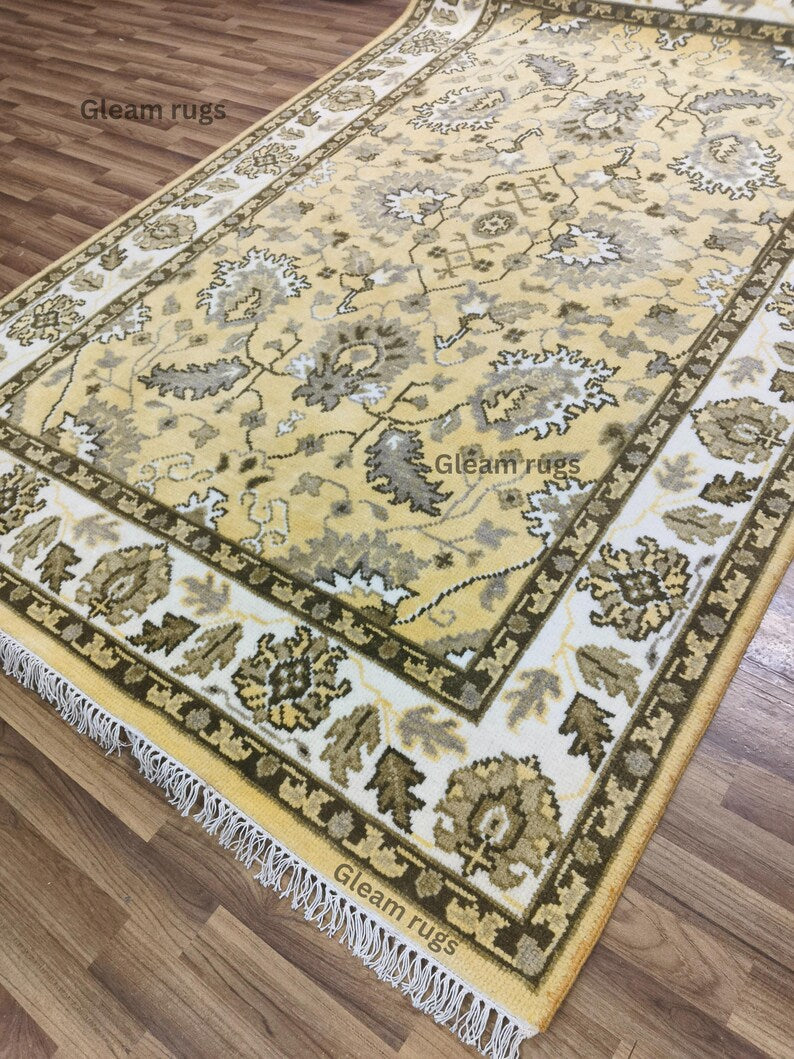 Hand-Knotted Wool Oushak Rug - Gold Turkish Antique Style