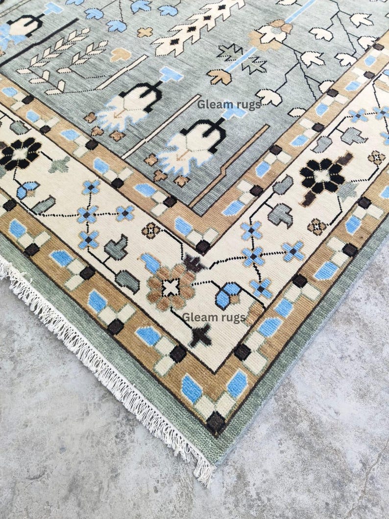 CLAYBOURNE Hand-Knotted Oushak Wool Area Rug