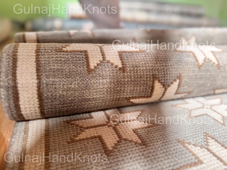 Hand-Knotted Oushak Wool Rug: Gray, Ivory, and Pastel Turkish Carpet