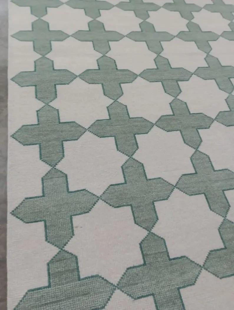 AMBERCREST Hand-knotted Wool Oushak Rug - Modern Green & Beige Area Rug