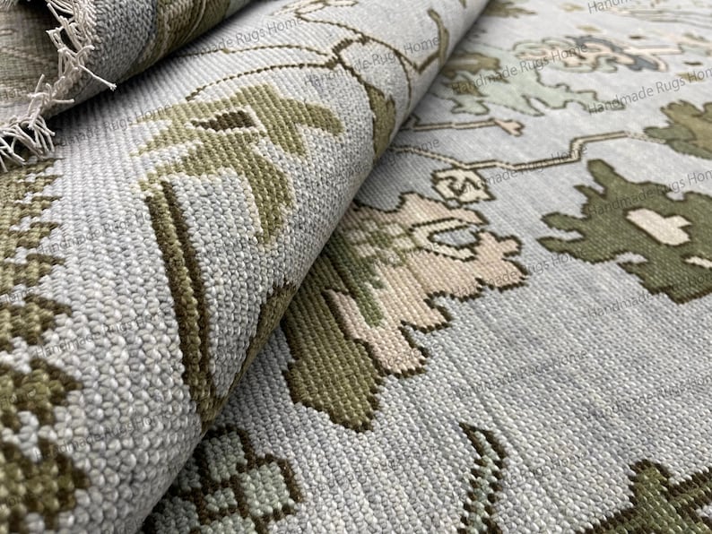 Hand Knotted Oushak Rug - Vintage Transitional Style (Blue Green Pink)