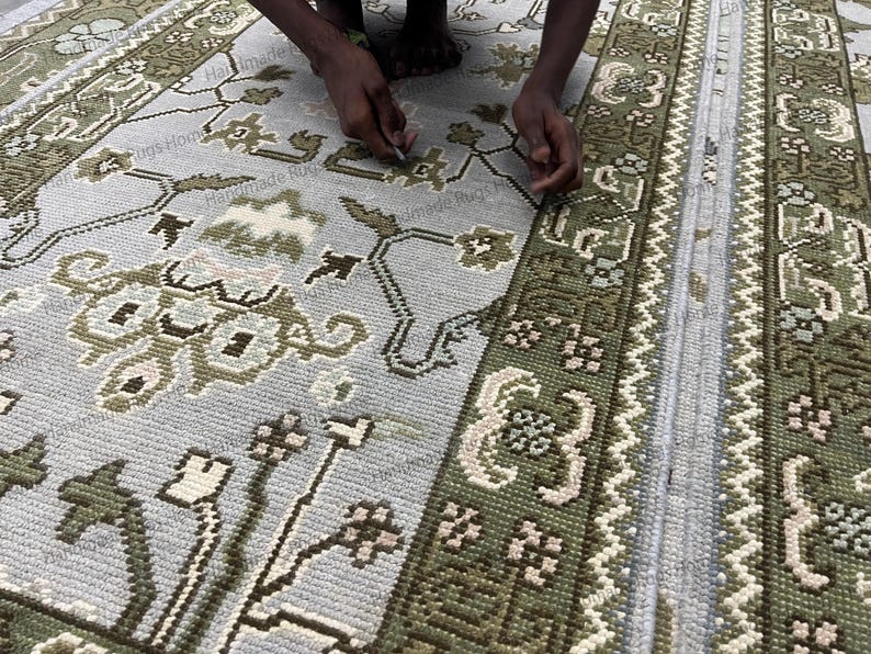 Hand Knotted Oushak Rug - Vintage Transitional Style (Blue Green Pink)