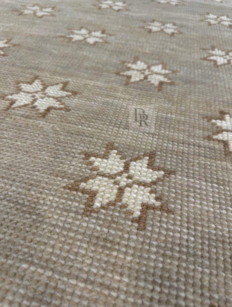 Golden Linen Modern Oushak Rug