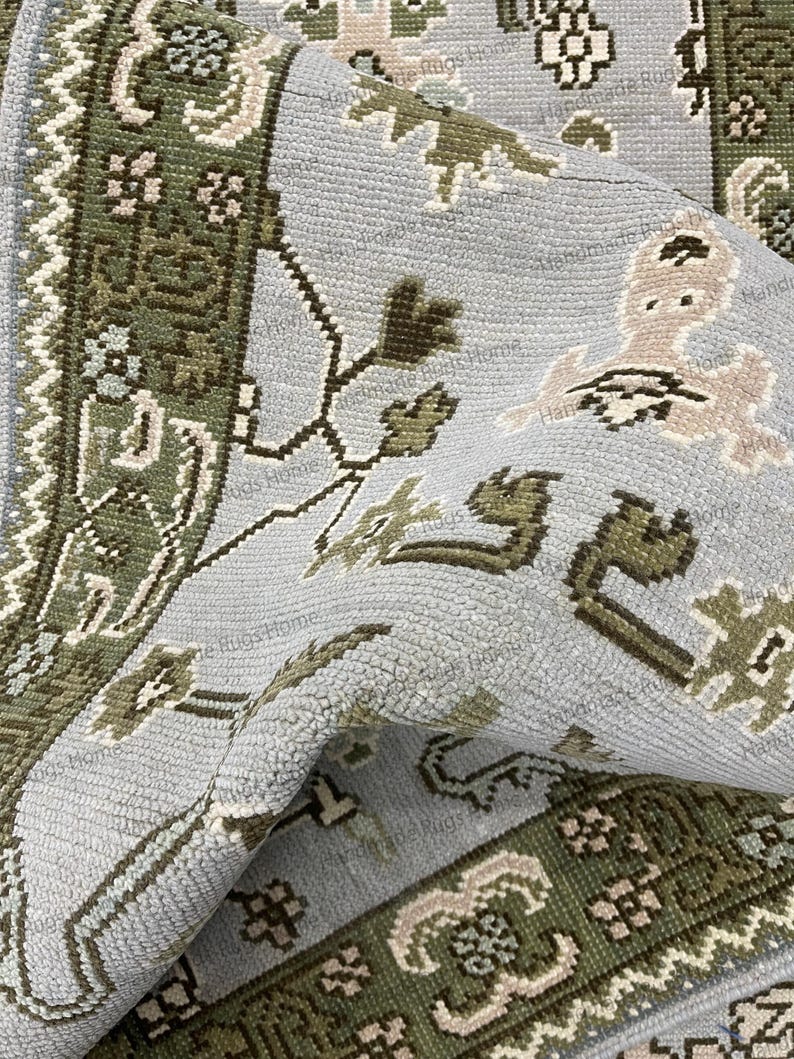 Hand Knotted Oushak Rug - Vintage Transitional Style (Blue Green Pink)