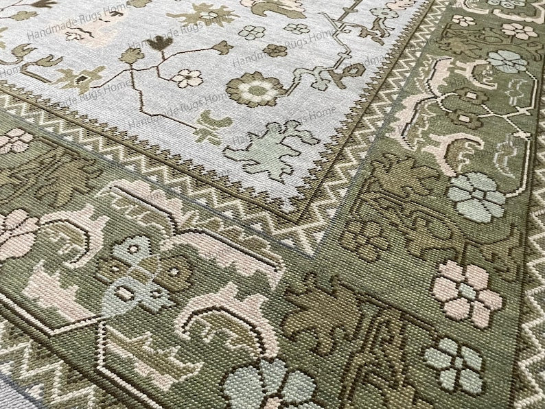 Hand Knotted Oushak Rug - Vintage Transitional Style (Blue Green Pink)