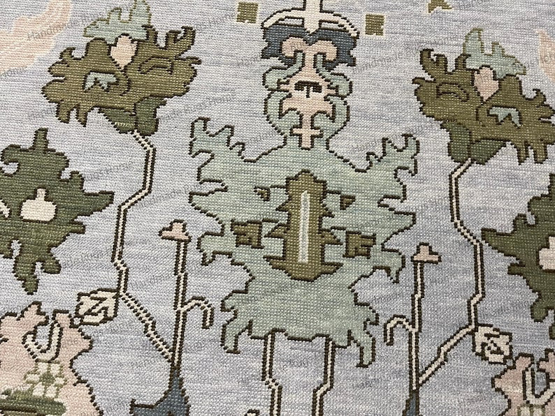 Hand Knotted Oushak Rug - Vintage Transitional Style (Blue Green Pink)