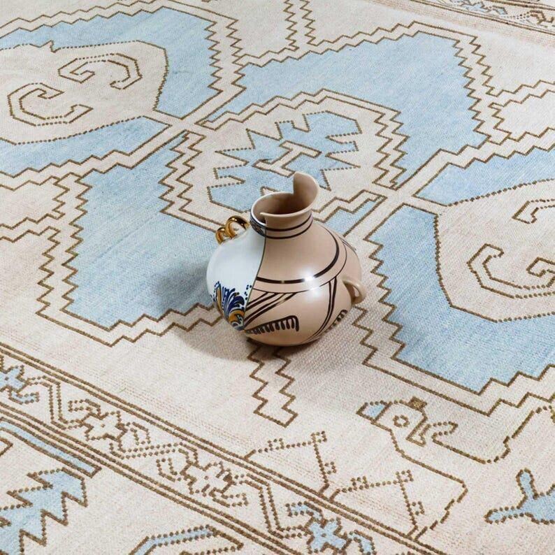 Vintage Handmade Turkish Area Rug - Geometric Design Oushak Rug