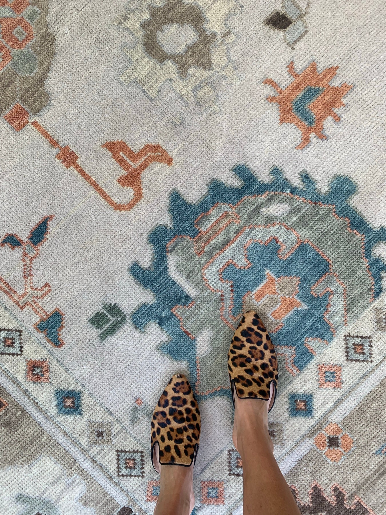 GERTIE  Hand Knotted Rug