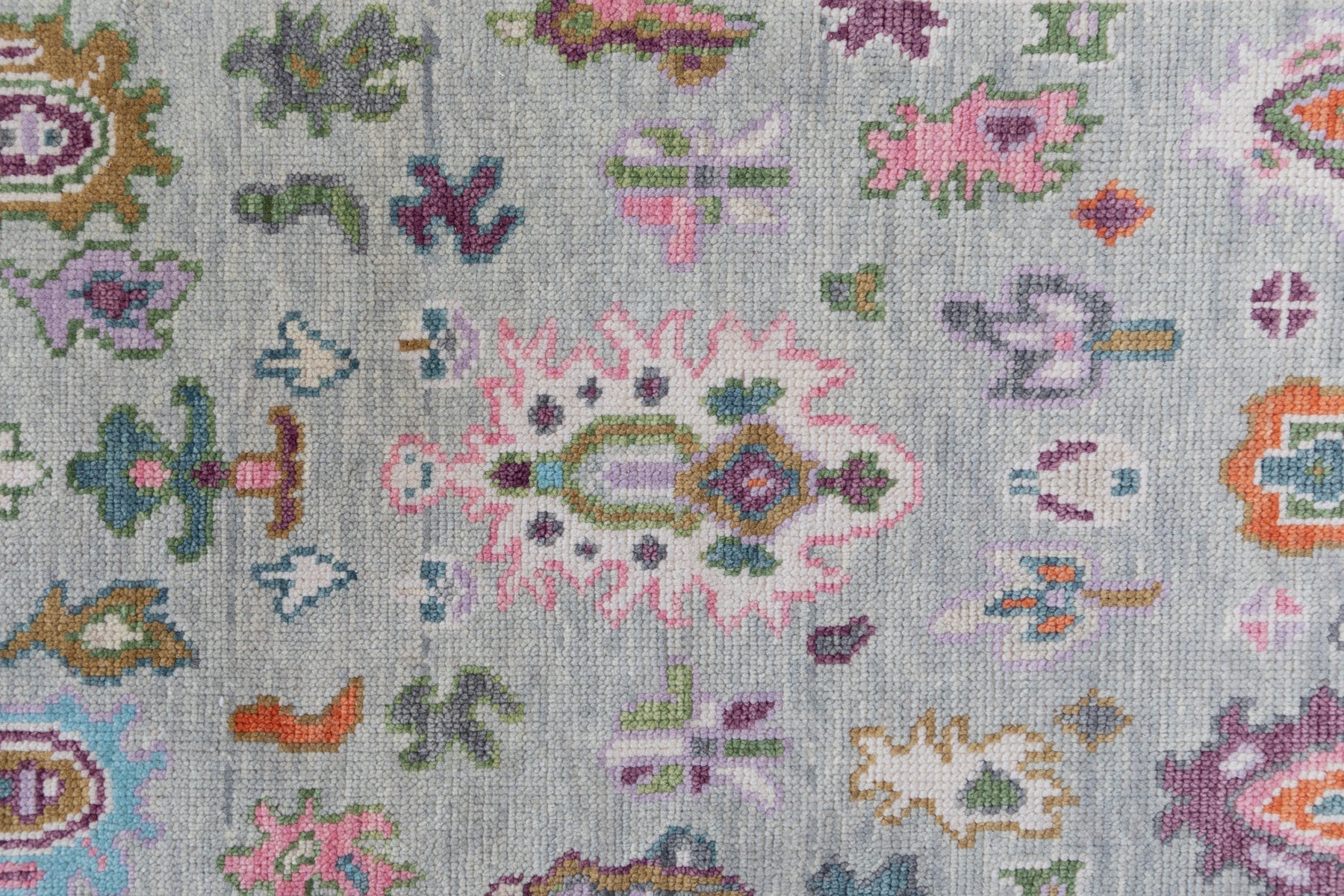 AGNES Hand Knotted Rug