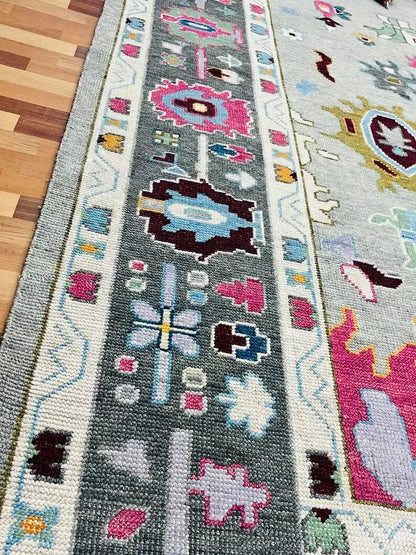 Hand Knotted Modern Oushak Wool Rug For Living Room