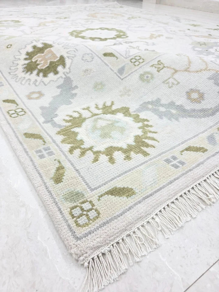 ÉCLIPSE Oushak Style Hand Knotted Rug