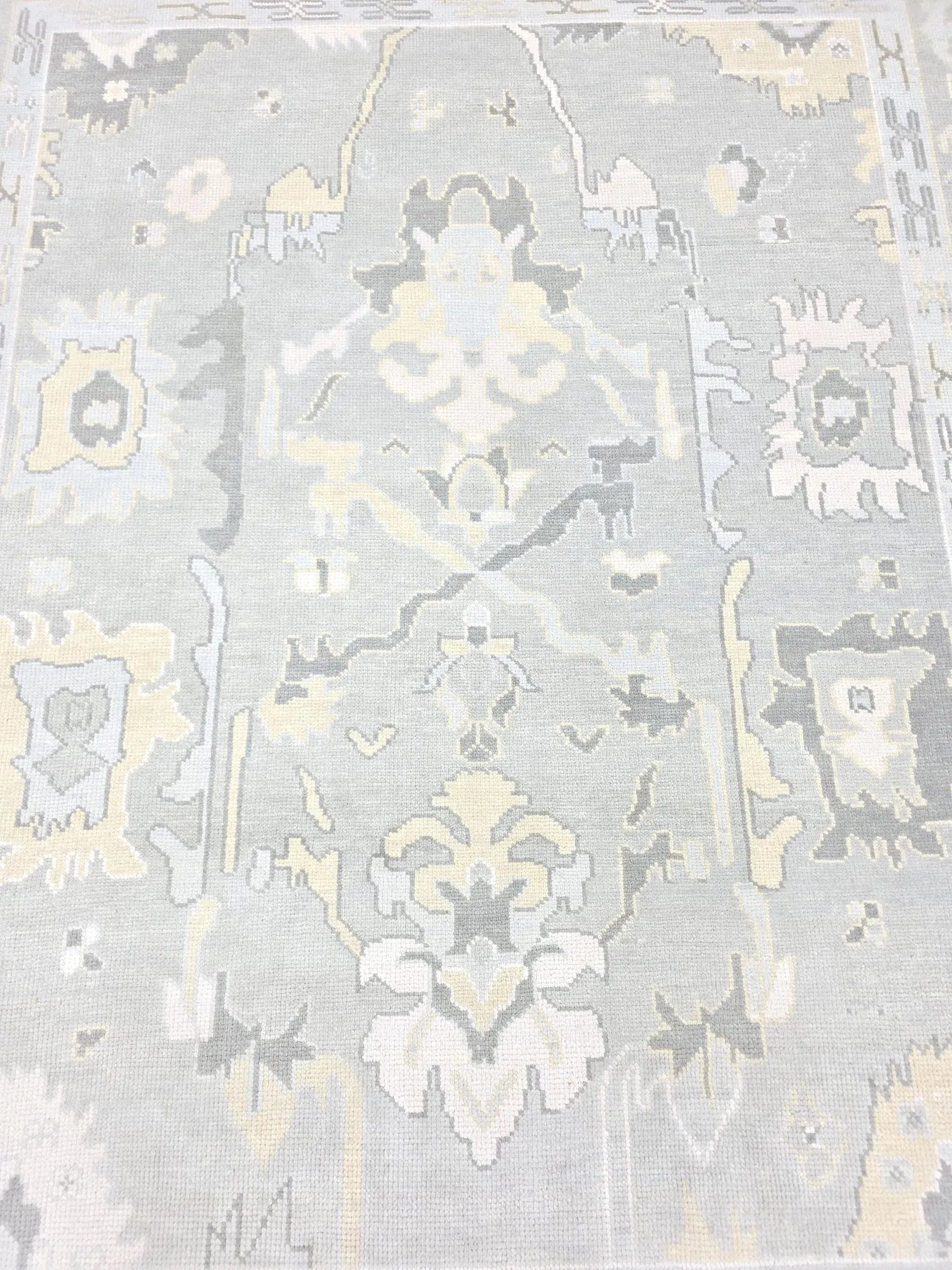 The Aurelia NV65 HandKnotted Rug