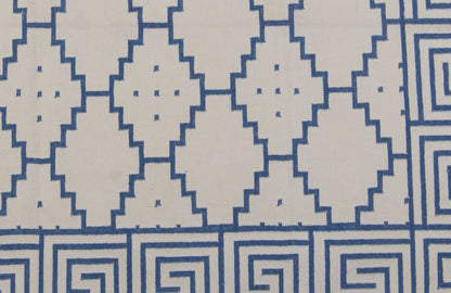 JP0063 DOTTED SHALIMAR – OCEAN BLUE & OFF WHITE RUGS