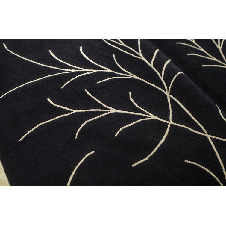 Black and White Color Design  Hand-Tufted  Wool Area Rug