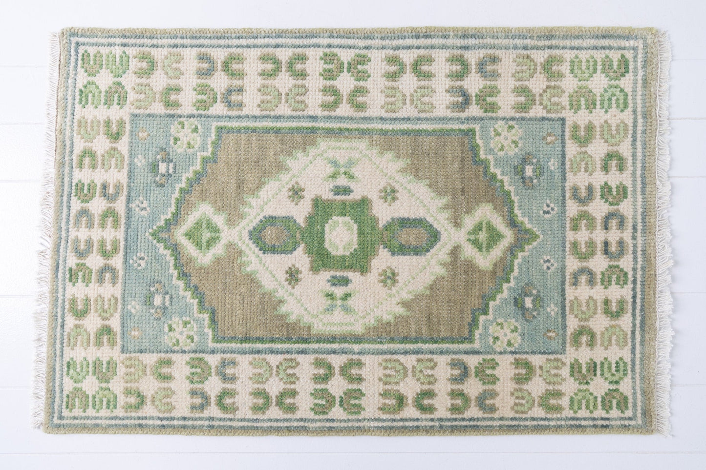 L-003 IVY LEAGUE Hand Knotted Rug