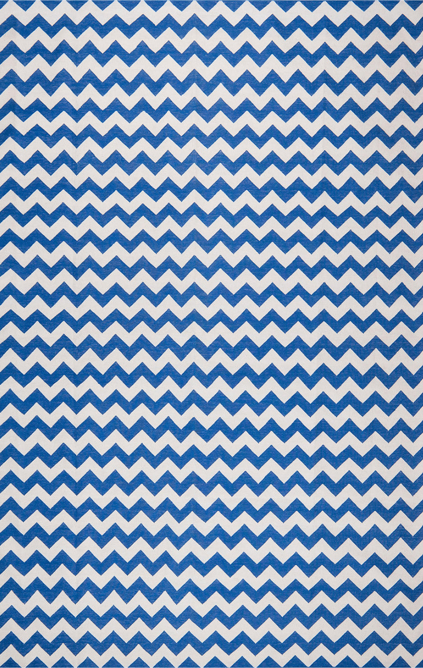 JP0066 CHEVRON ILLUSIONS – AZURE BLUE & WHITE RUGS