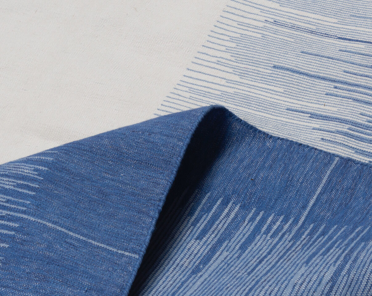 JP0047 RAJASTHAN STRIPES – BRIGHT BLUE & OFF WHITE RUGS