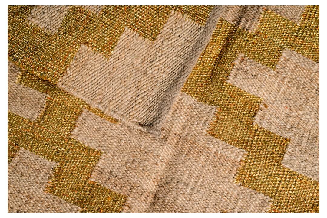 JP0039 HAVELI – NATURAL HEMP & GOLDEN BLING RUGS