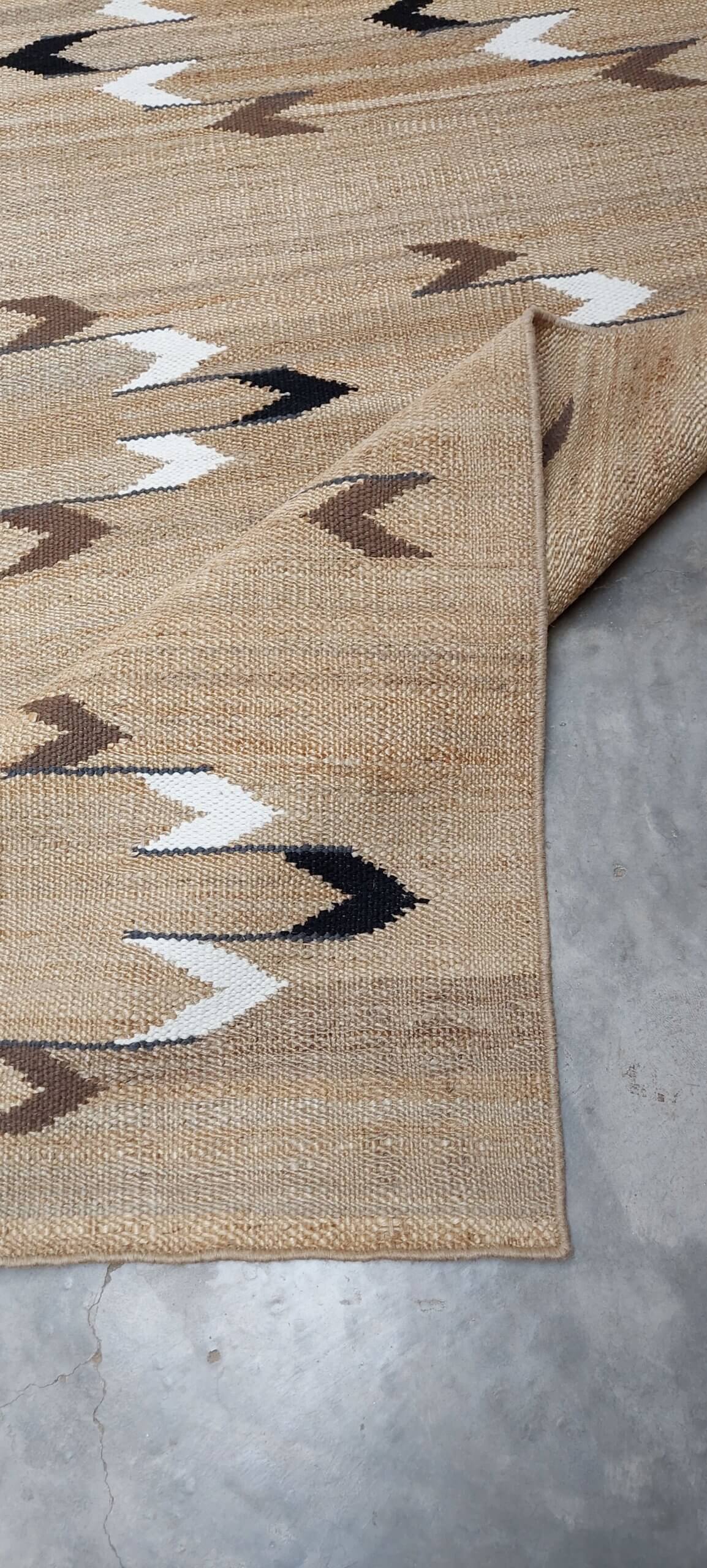 JP003 NATURAL JUTE & MIDNIGHT ESPRESSO RUGS