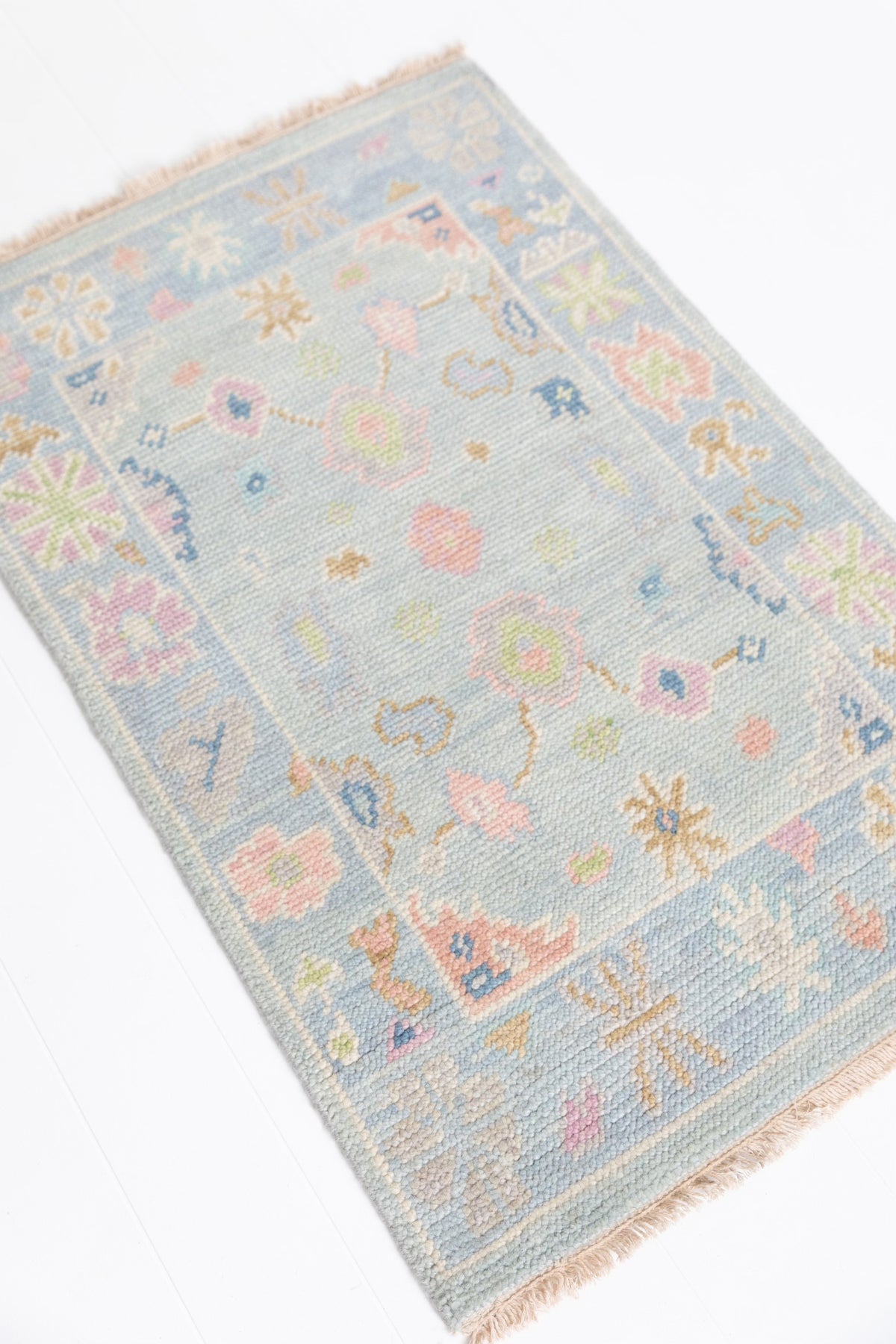 L-023 BETH MINI Hand Knotted Rug